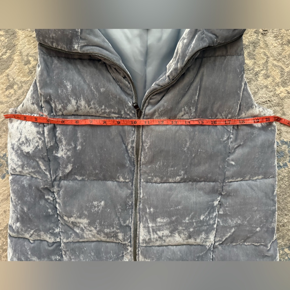 LOFT Light Blue Crushed Velvet Puffer Vest - Picture 6 of 9